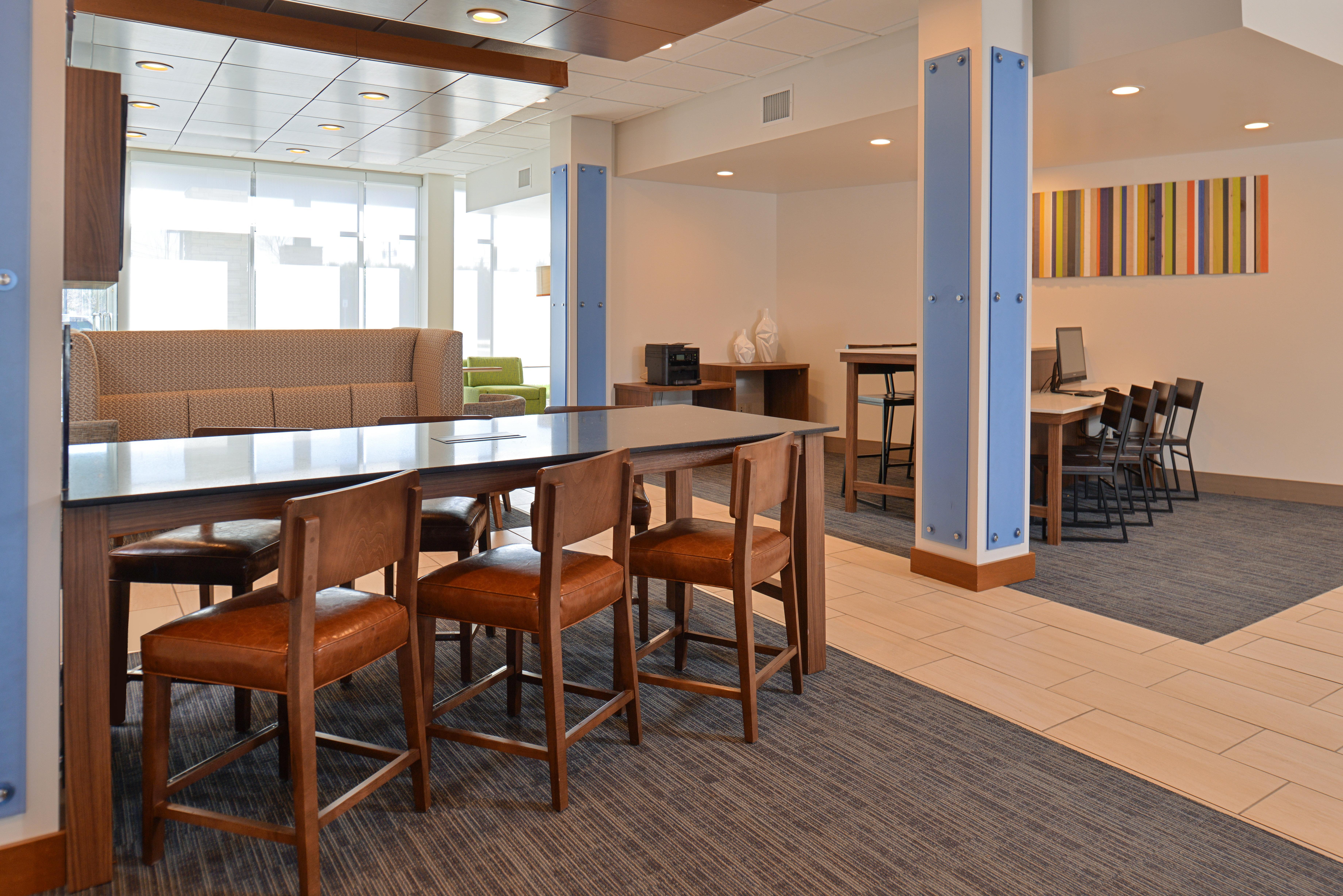 Holiday Inn Express & Suites - Southgate - Detroit Area, An Ihg Hotel Dış mekan fotoğraf