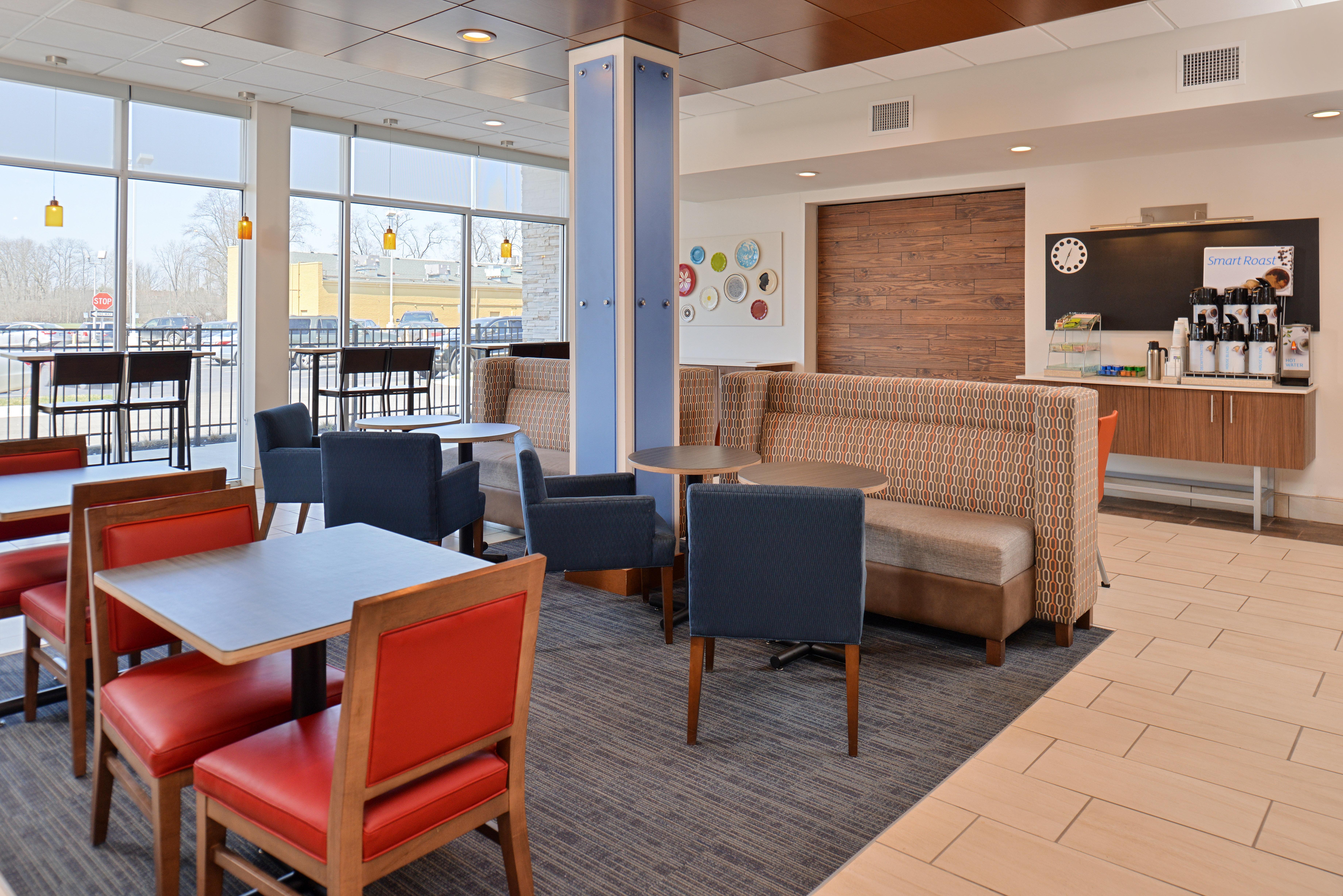 Holiday Inn Express & Suites - Southgate - Detroit Area, An Ihg Hotel Dış mekan fotoğraf