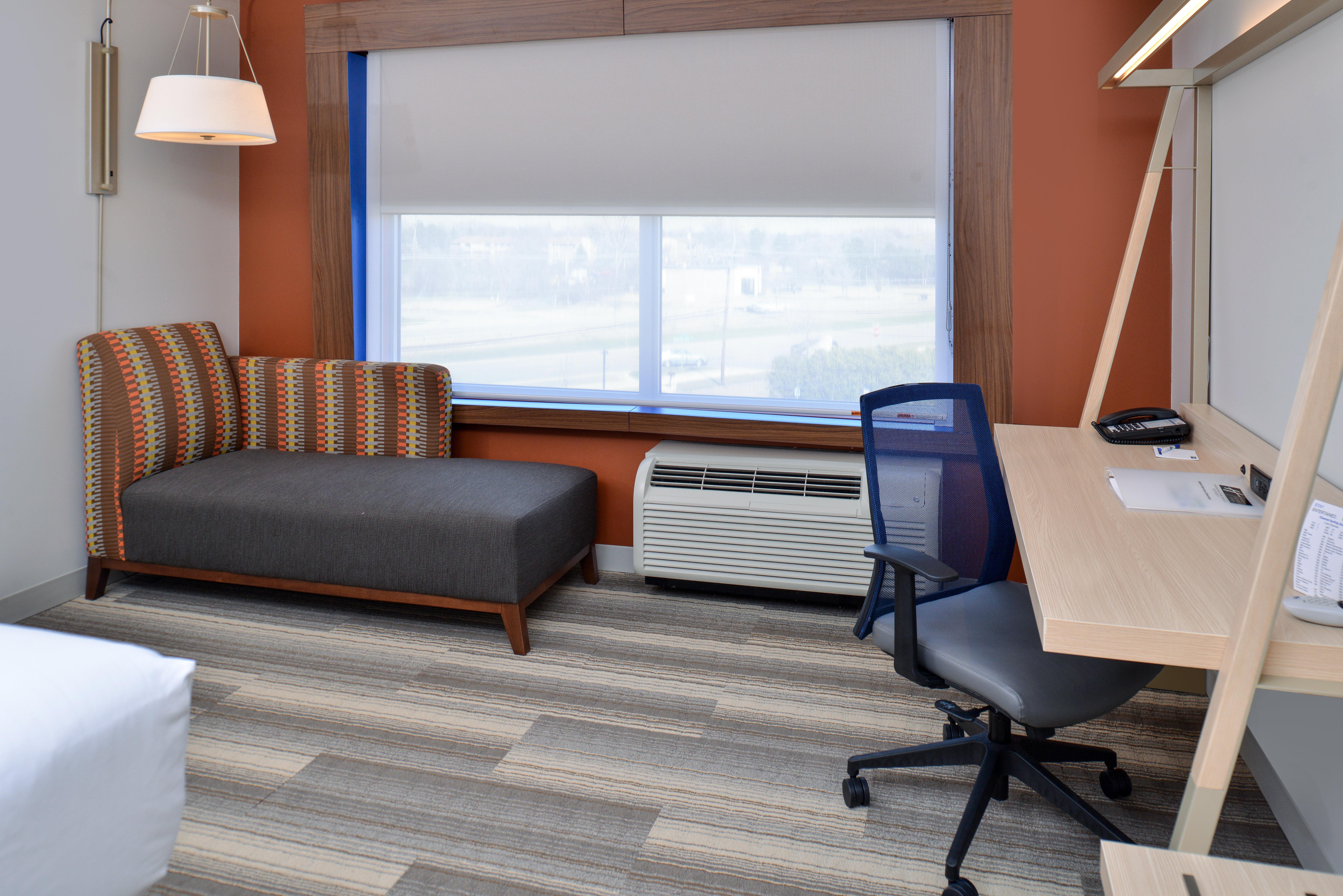 Holiday Inn Express & Suites - Southgate - Detroit Area, An Ihg Hotel Dış mekan fotoğraf